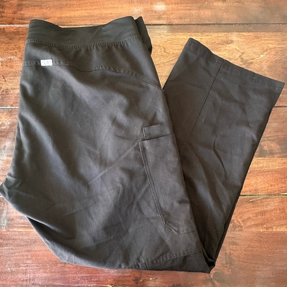 FIGS Technical Collection Kade Cargo Scrub Pants Black XXL Straight-Leg - Picture 6 of 9